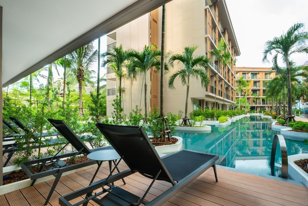 La Flora Khao Lak — Swimming pool in Khao Lak, Phang Nga