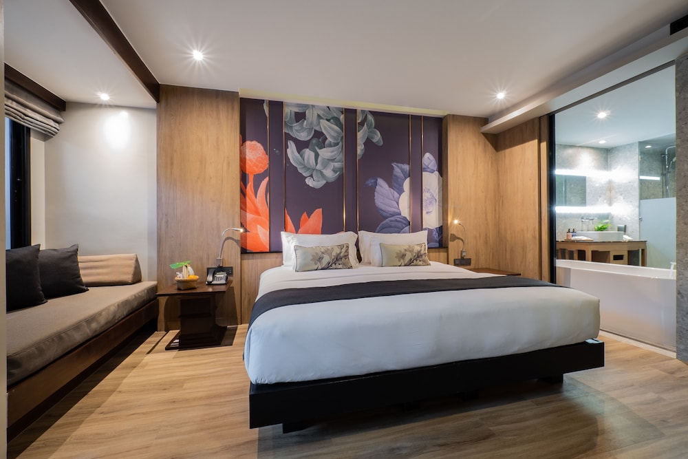 La Flora Khao Lak — Hotel rooms in Khao Lak, Phang Nga