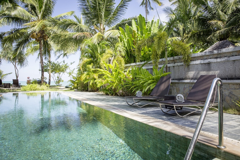ROBINSON KHAO LAK — Swimming pool in Khao Lak, Phang Nga