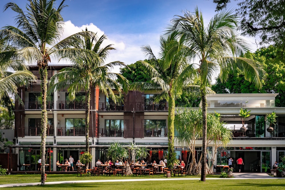 Ramada Resort by Wyndham Khao Lak — Restaurant & bars in Khao Lak, Phang Nga