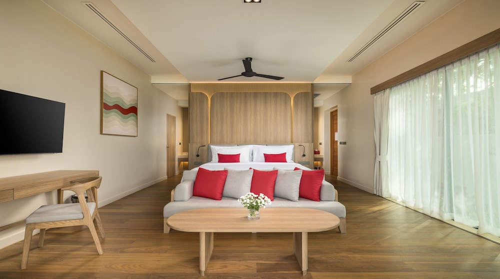 Ramada Resort by Wyndham Khao Lak — Hotel rooms in Khao Lak, Phang Nga