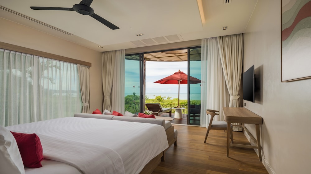 Ramada Resort by Wyndham Khao Lak — Hotel rooms in Khao Lak, Phang Nga