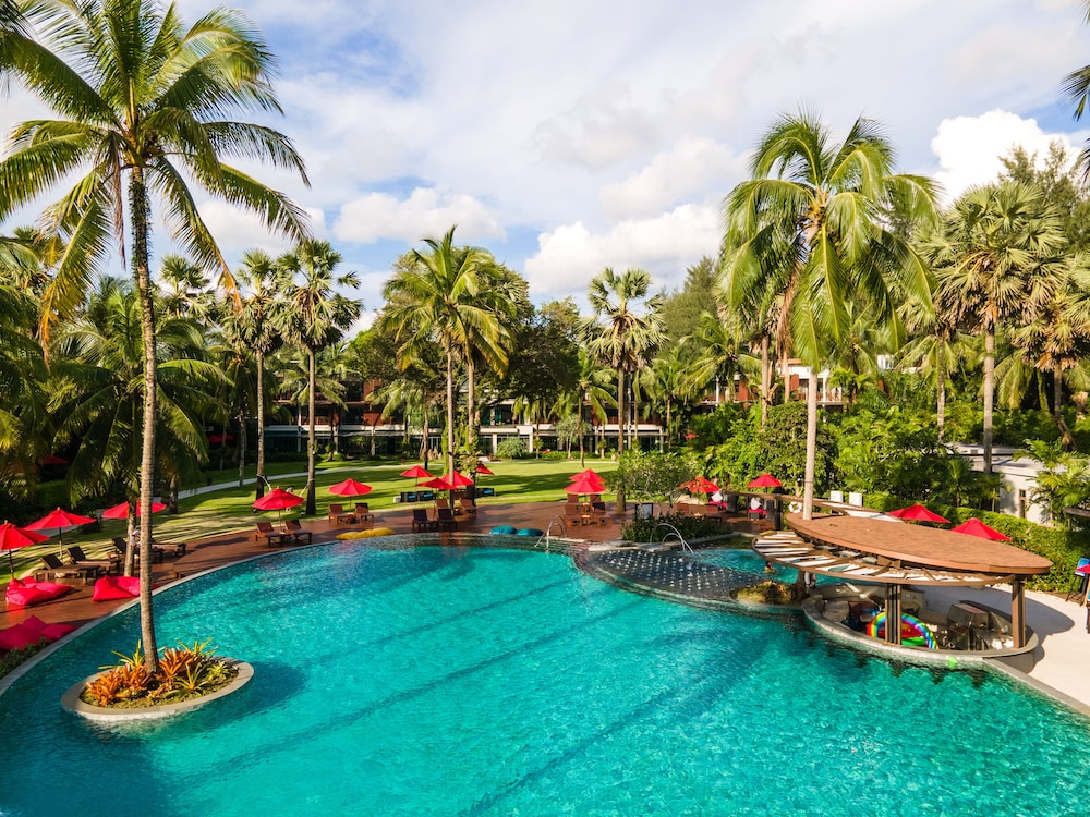 Ramada Resort by Wyndham Khao Lak — Swimming pool in Khao Lak, Phang Nga
