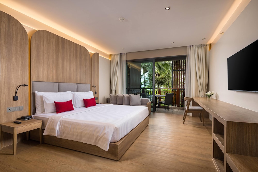 Ramada Resort by Wyndham Khao Lak — Hotel rooms in Khao Lak, Phang Nga