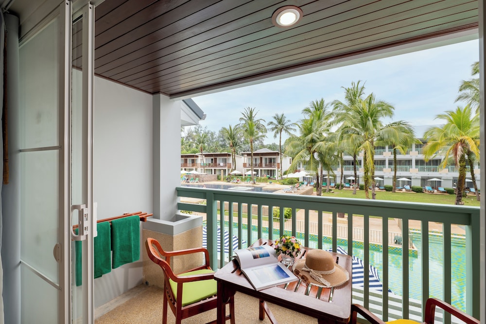 The Briza Beach Resort Khaolak — Hotel rooms in Khao Lak, Phang Nga