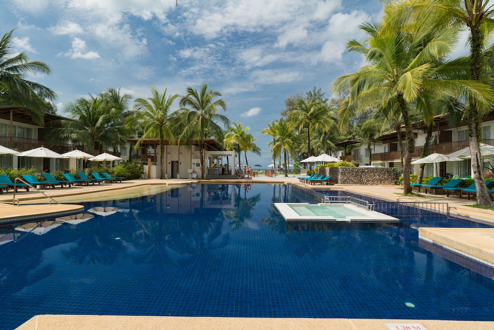 The Briza Beach Resort Khaolak — Swimming pool in Khao Lak, Phang Nga