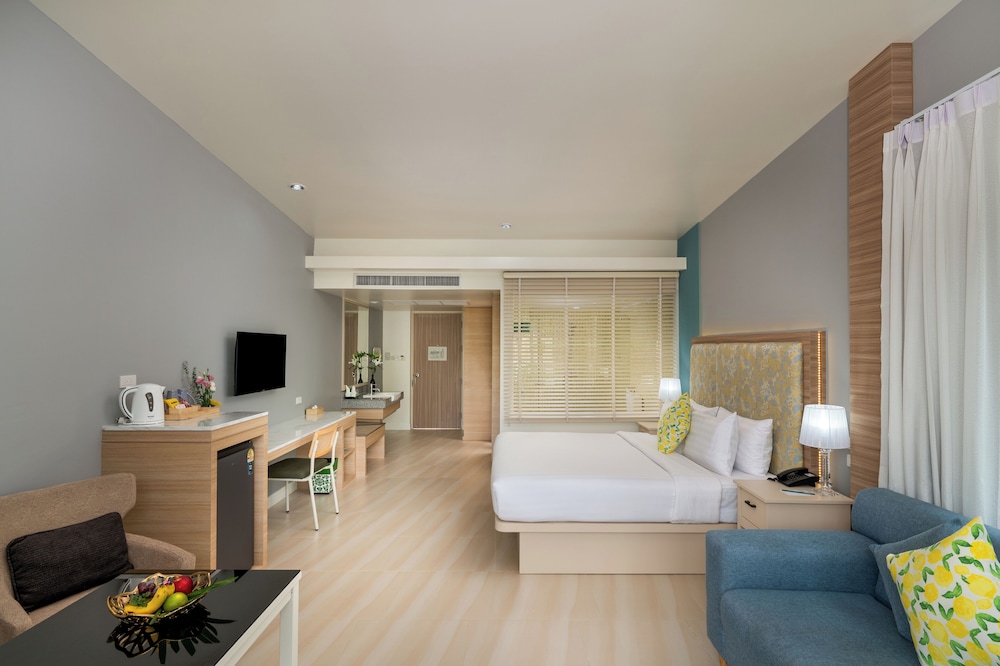 The Briza Beach Resort Khaolak — Hotel rooms in Khao Lak, Phang Nga