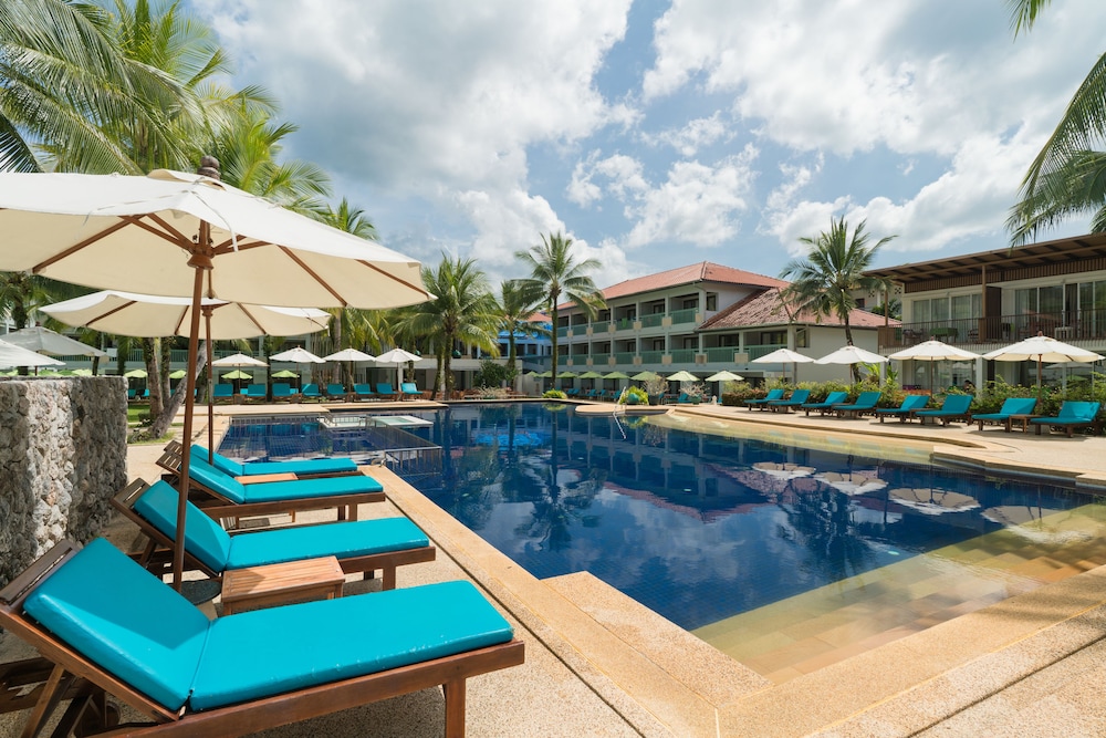 The Briza Beach Resort Khaolak — Swimming pool in Khao Lak, Phang Nga