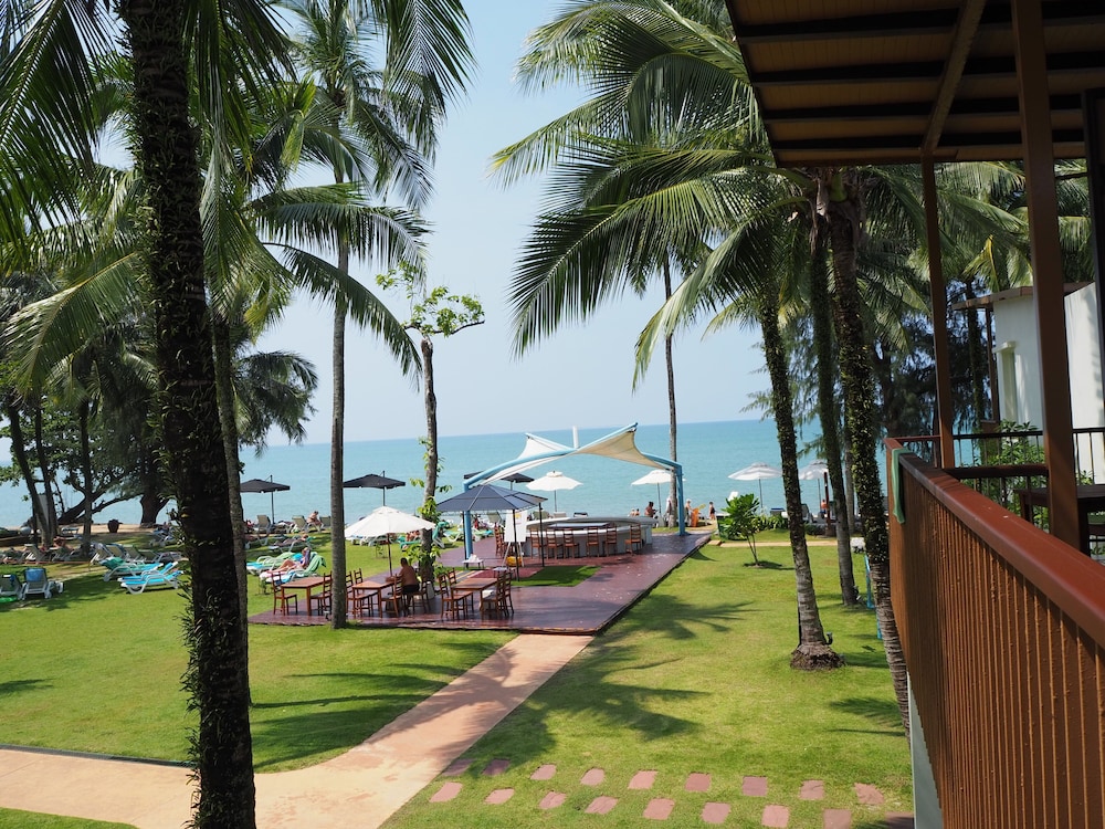 The Briza Beach Resort Khaolak — Beach in Khao Lak, Phang Nga