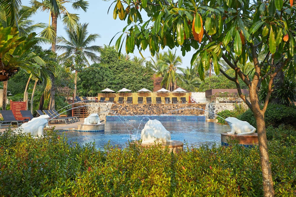 Bandara Spa Resort & Pool Villas, Samui — Swimming pool in Bo Phut, Surat Thani