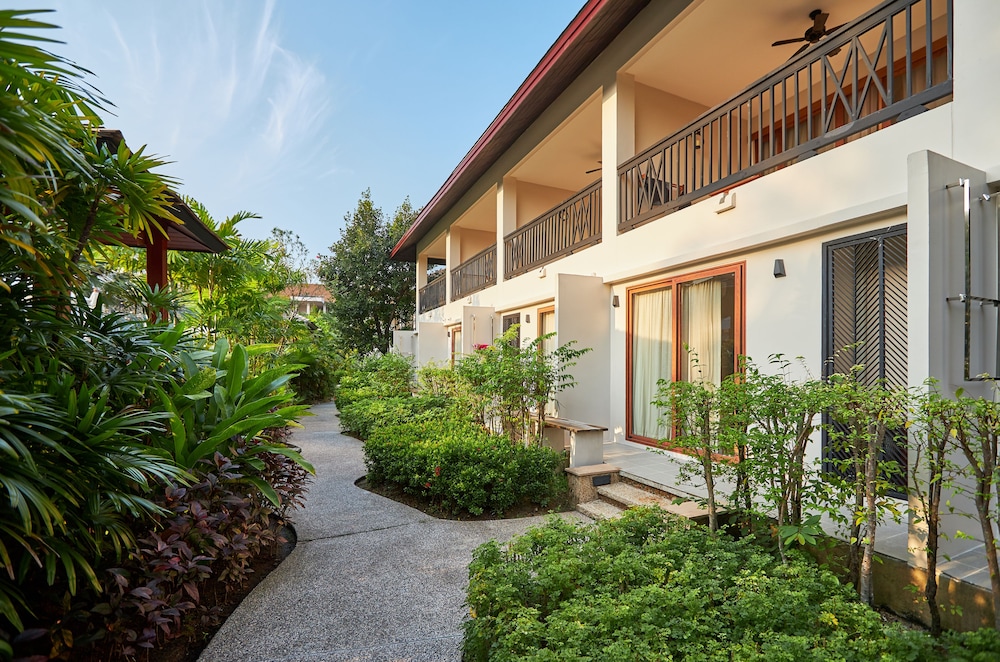 Bandara Spa Resort & Pool Villas, Samui — Hotel building in Bo Phut, Surat Thani