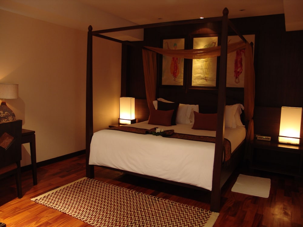 Bo Phut Resort & Spa — Hotel rooms in Bo Phut, Surat Thani