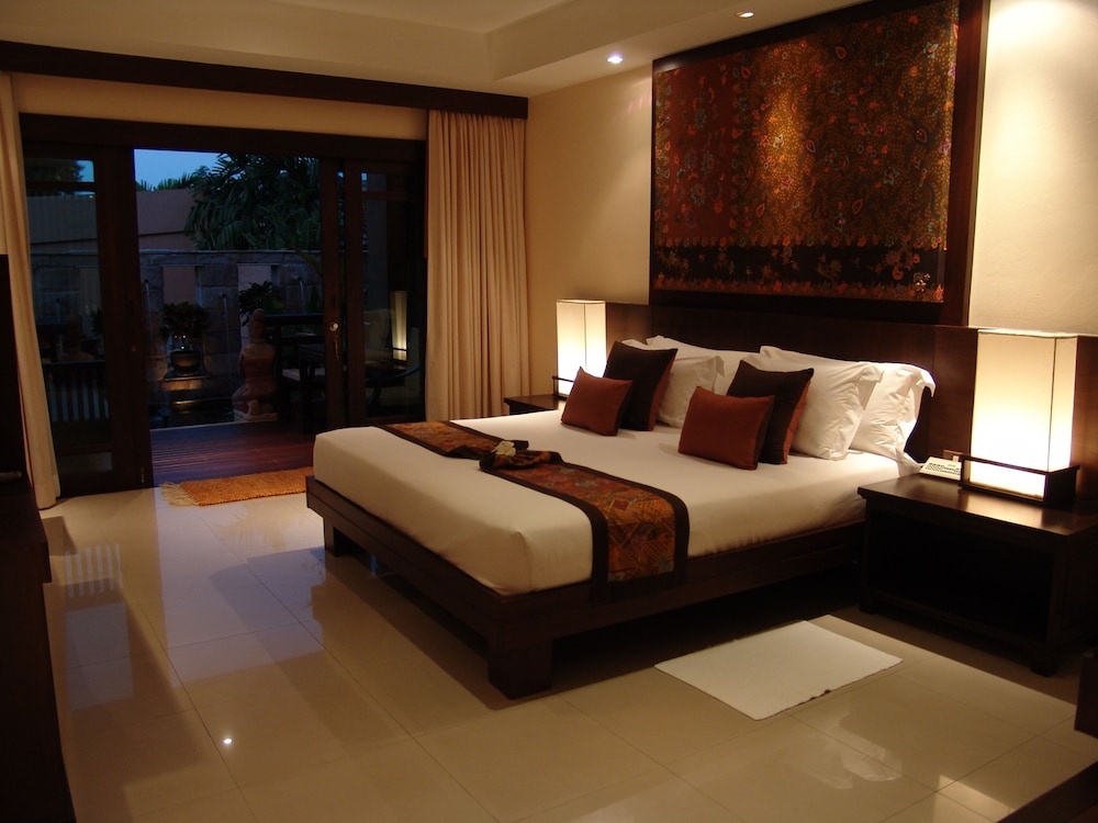 Bo Phut Resort & Spa — Hotel rooms in Bo Phut, Surat Thani