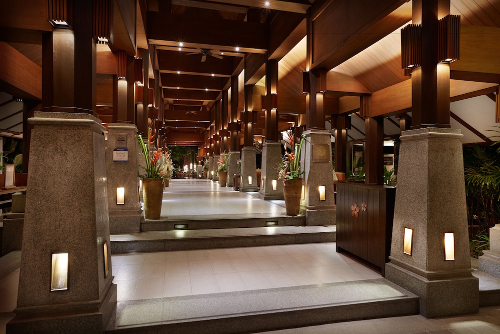 Bo Phut Resort & Spa — Hotel building in Bo Phut, Surat Thani