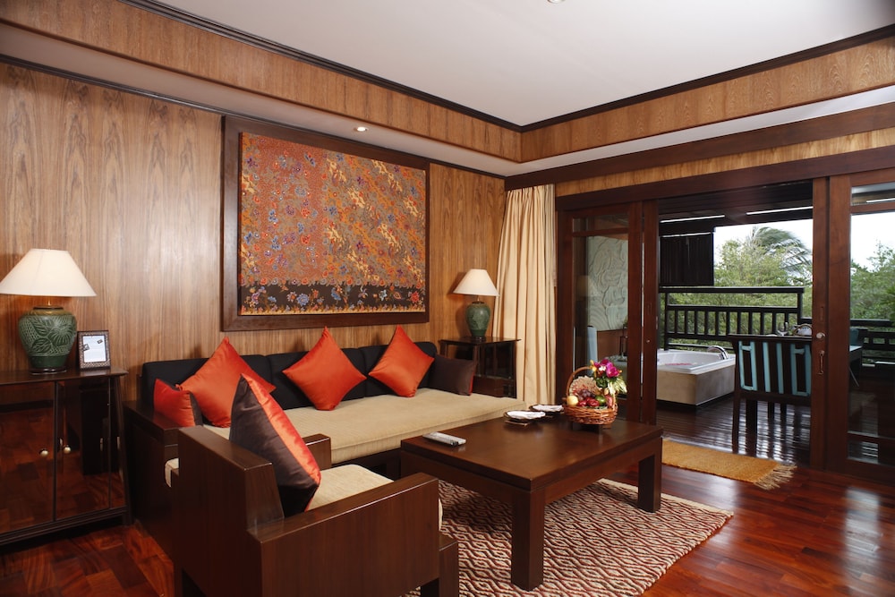 Bo Phut Resort & Spa — Hotel rooms in Bo Phut, Surat Thani