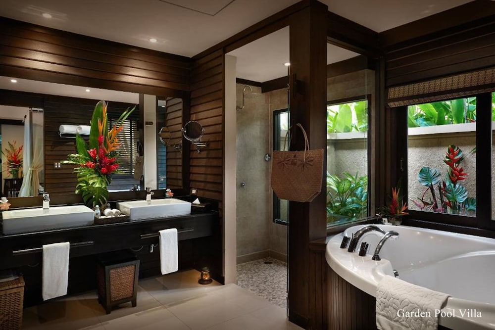 Bo Phut Resort & Spa — Hotel rooms in Bo Phut, Surat Thani