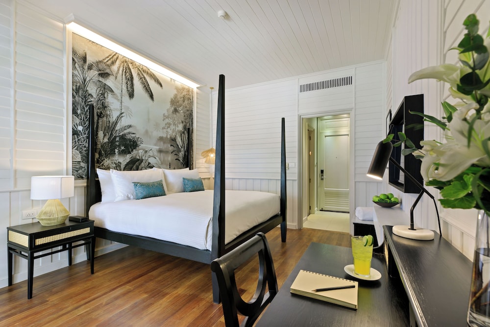 OUTRIGGER Koh Samui Beach Resort — Hotel rooms in Lamai Beach, Surat Thani
