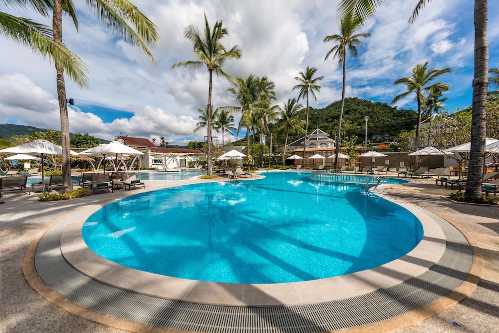 OUTRIGGER Koh Samui Beach Resort — Swimming pool in Lamai Beach, Surat Thani