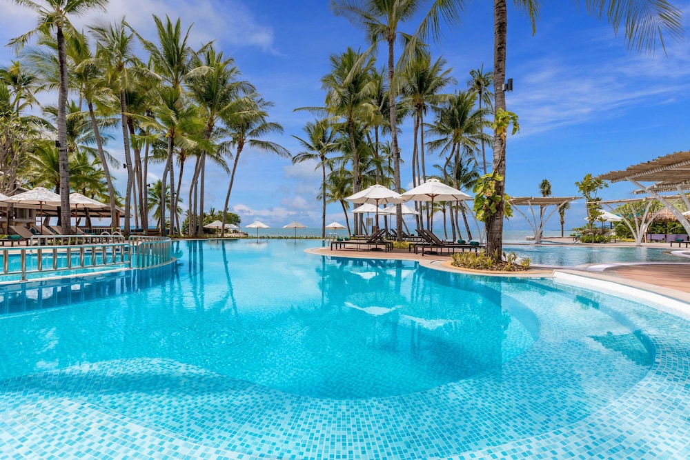 OUTRIGGER Koh Samui Beach Resort — Swimming pool in Lamai Beach, Surat Thani