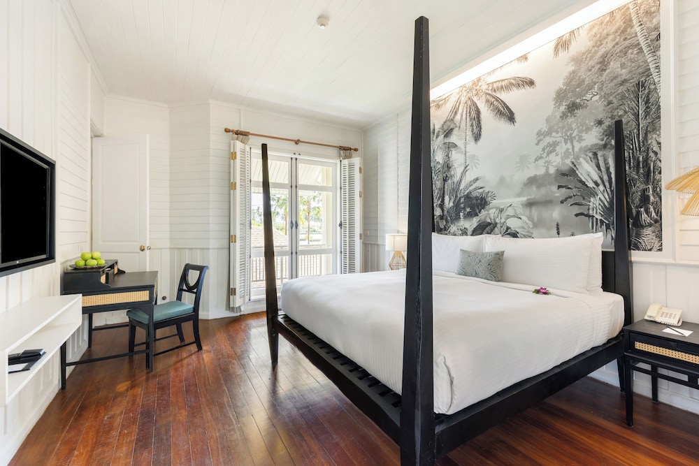 OUTRIGGER Koh Samui Beach Resort — Hotel rooms in Lamai Beach, Surat Thani