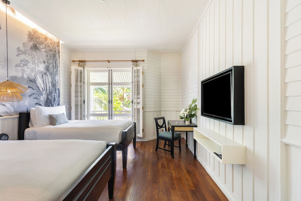 OUTRIGGER Koh Samui Beach Resort — Hotel rooms in Lamai Beach, Surat Thani