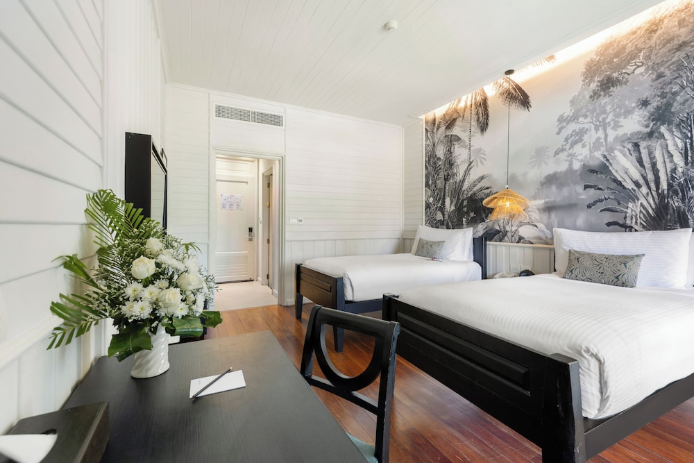OUTRIGGER Koh Samui Beach Resort — Hotel rooms in Lamai Beach, Surat Thani