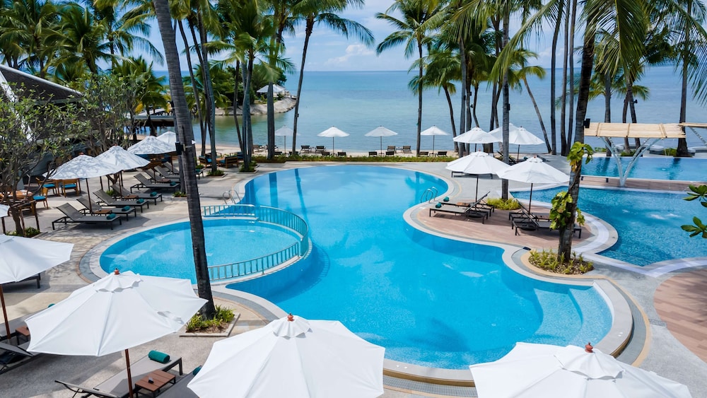 OUTRIGGER Koh Samui Beach Resort — Main photo in Lamai Beach, Surat Thani