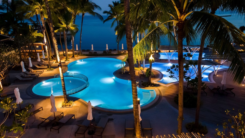 OUTRIGGER Koh Samui Beach Resort — Swimming pool in Lamai Beach, Surat Thani