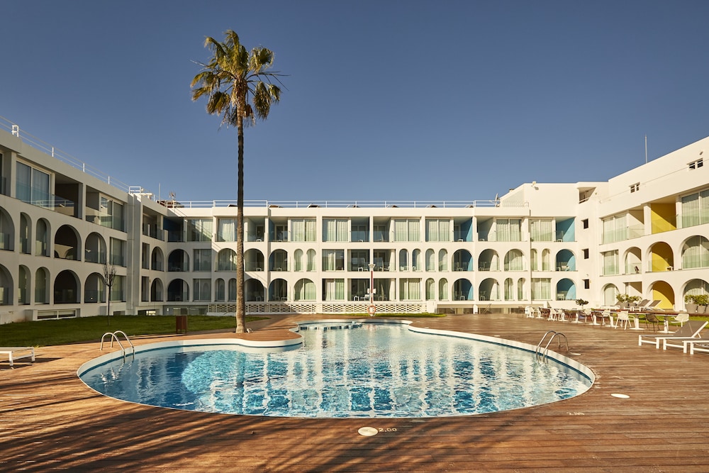 Ebano Hotel Apartments & Spa — Swimming pool in Playa d'en Bossa, Balearic Islands