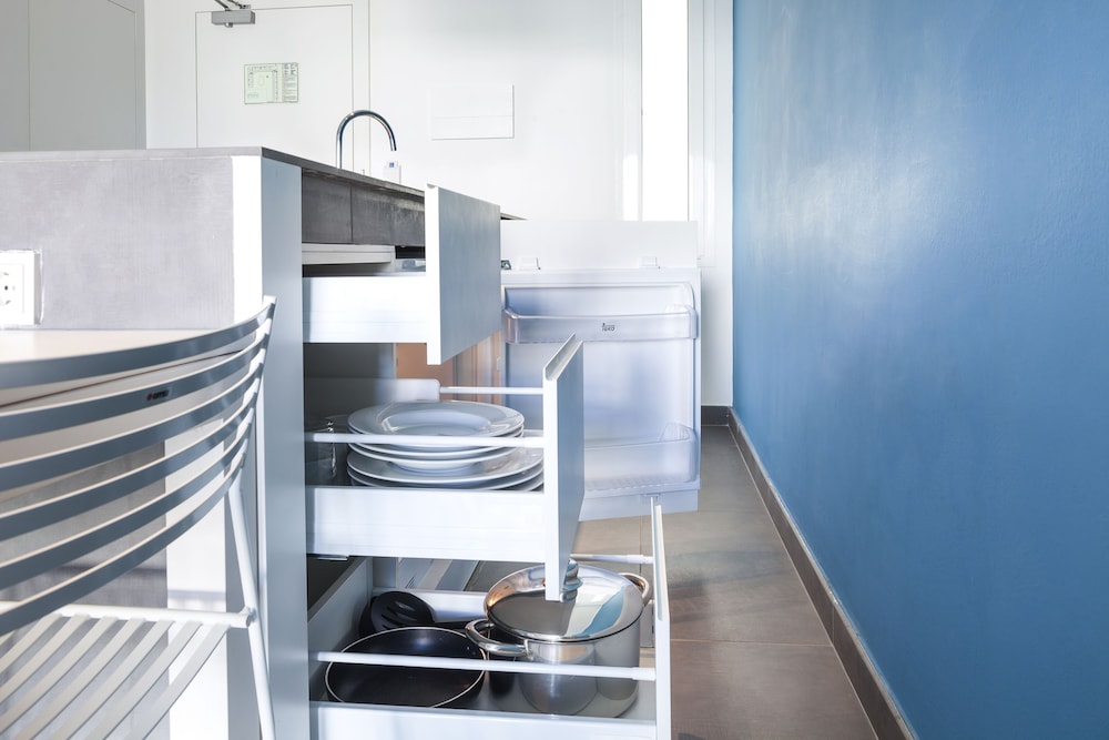 Ebano Hotel Apartments & Spa — Hotel rooms in Playa d'en Bossa, Balearic Islands