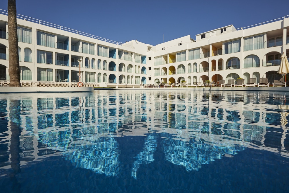 Ebano Hotel Apartments & Spa — Main photo in Playa d'en Bossa, Balearic Islands