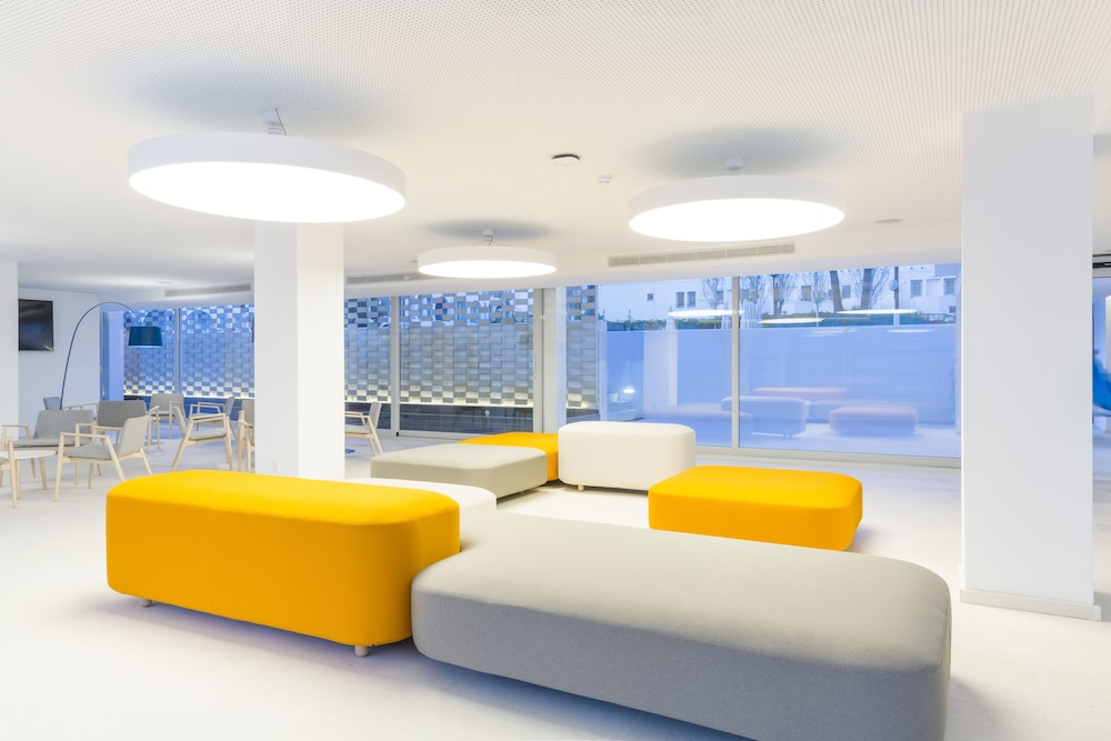 Ebano Hotel Apartments & Spa — Restaurant & bars in Playa d'en Bossa, Balearic Islands
