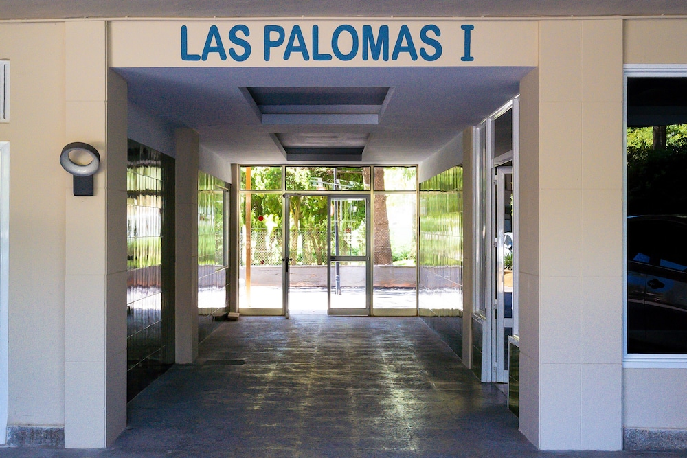 Las Palomas Apartments Econotels — Hotel building in Palma Nova, Balearic Islands