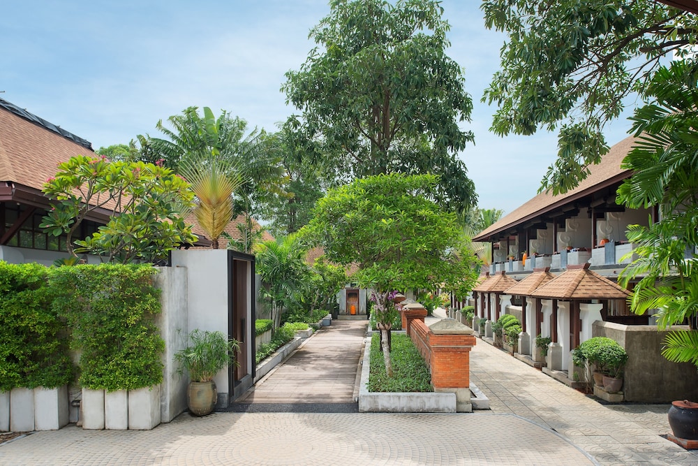 Pavilion Samui Villas & Resort — Hotel building in Lamai Beach, Surat Thani