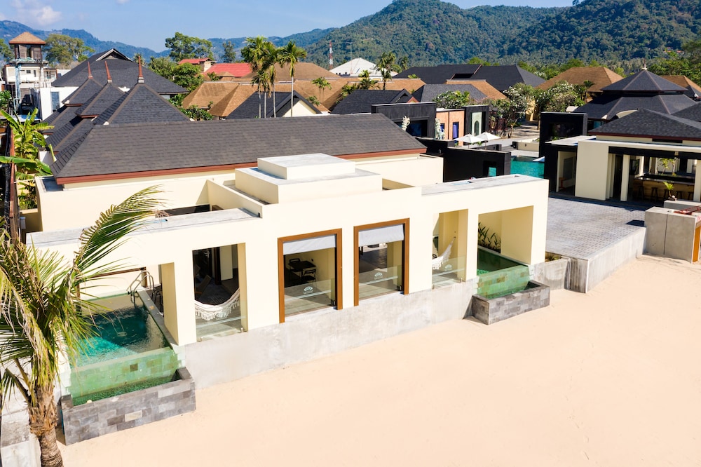 Pavilion Samui Villas & Resort — Hotel building in Lamai Beach, Surat Thani