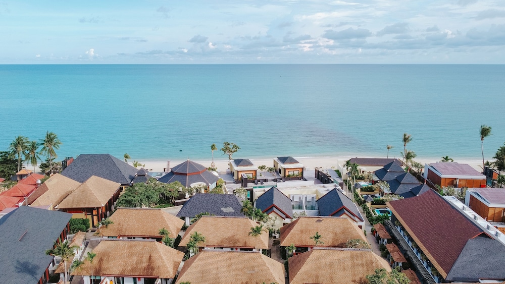 Pavilion Samui Villas & Resort — Hotel building in Lamai Beach, Surat Thani