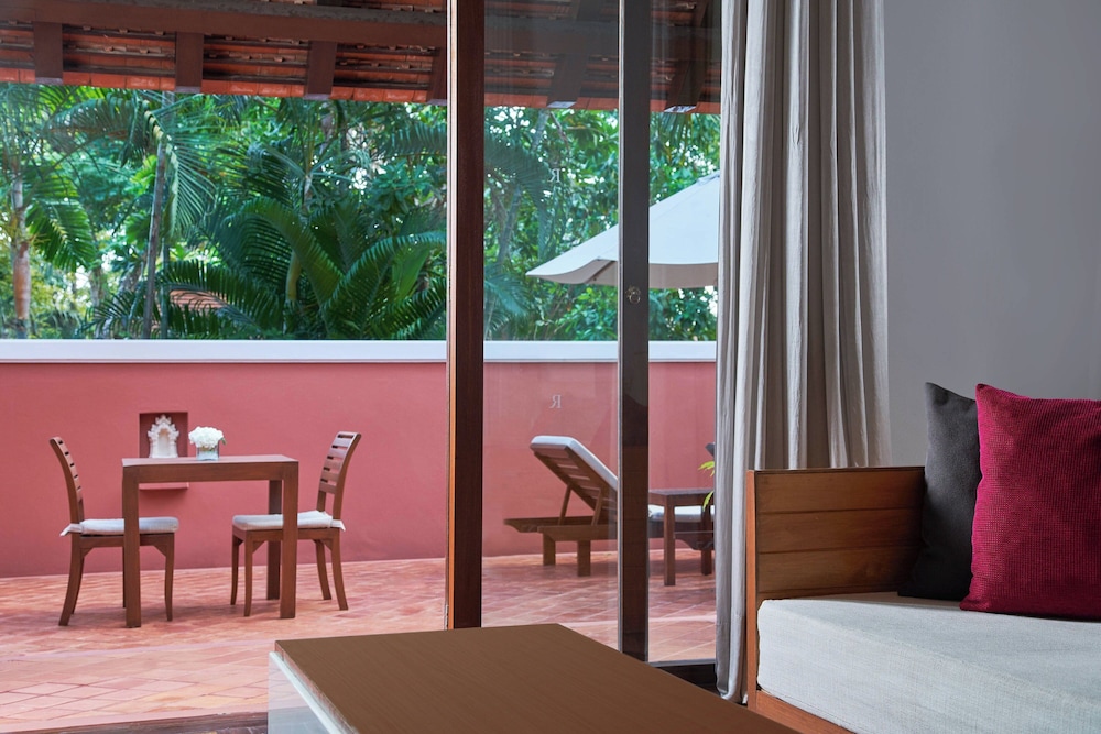 Renaissance Koh Samui Resort & Spa — Hotel rooms in Lamai Beach, Surat Thani