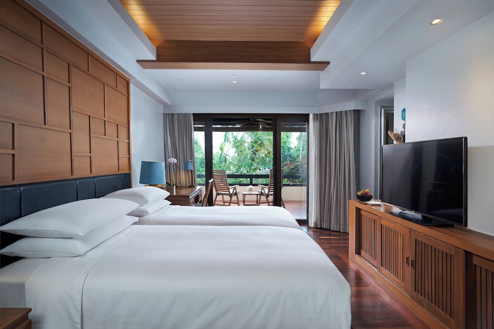 Renaissance Koh Samui Resort & Spa — Hotel rooms in Lamai Beach, Surat Thani