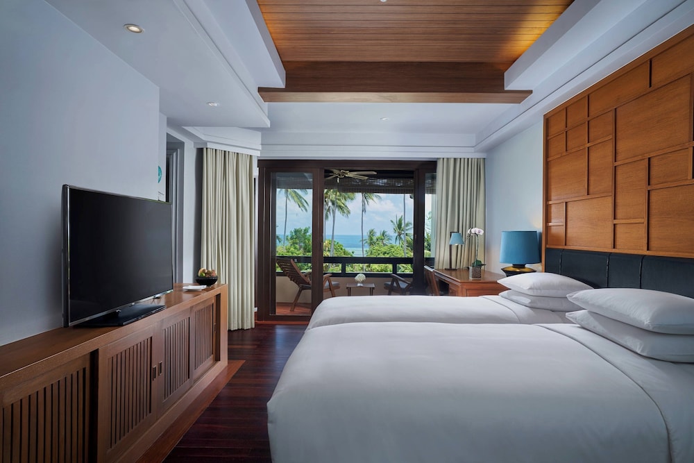 Renaissance Koh Samui Resort & Spa — Hotel rooms in Lamai Beach, Surat Thani