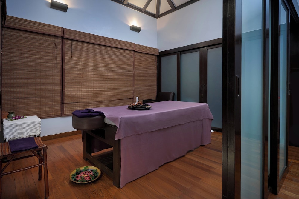 Renaissance Koh Samui Resort & Spa — Hotel rooms in Lamai Beach, Surat Thani