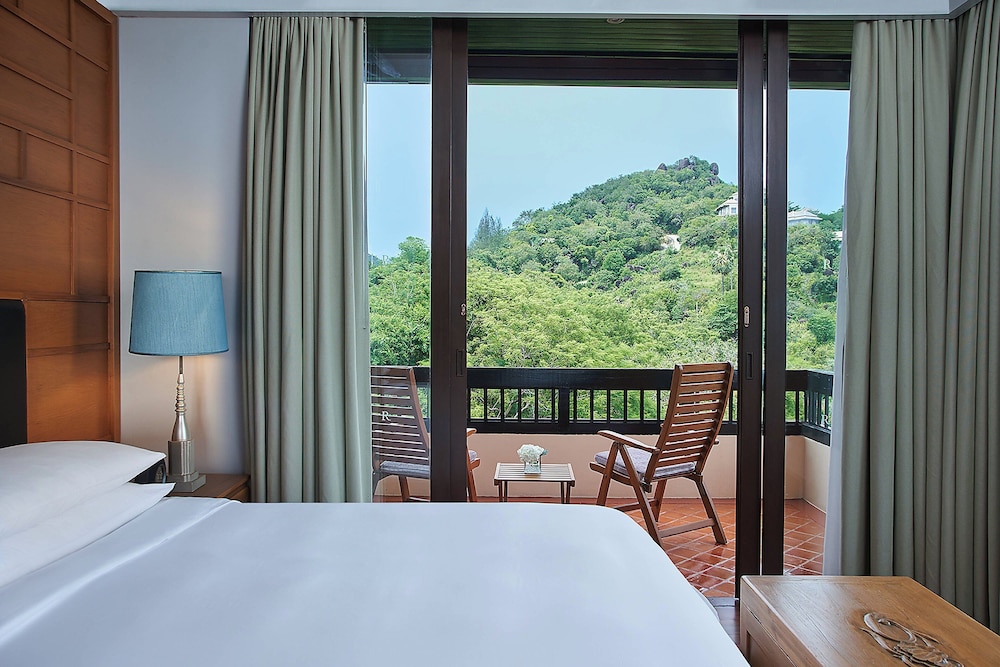 Renaissance Koh Samui Resort & Spa — Hotel rooms in Lamai Beach, Surat Thani