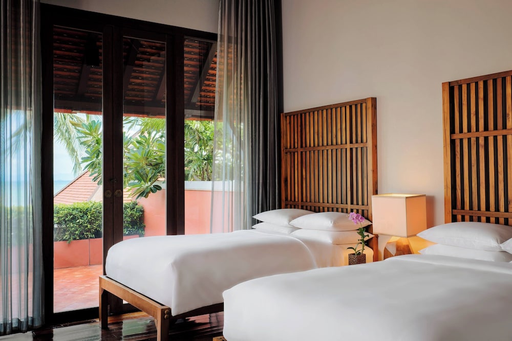 Renaissance Koh Samui Resort & Spa — Hotel rooms in Lamai Beach, Surat Thani