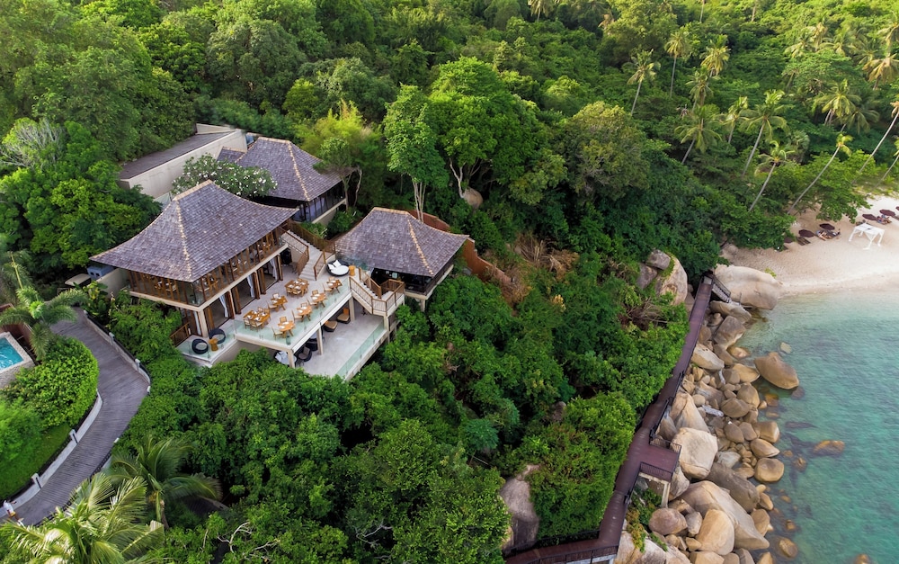 Silavadee Pool Spa Resort — Restaurant & bars in Lamai Beach, Surat Thani