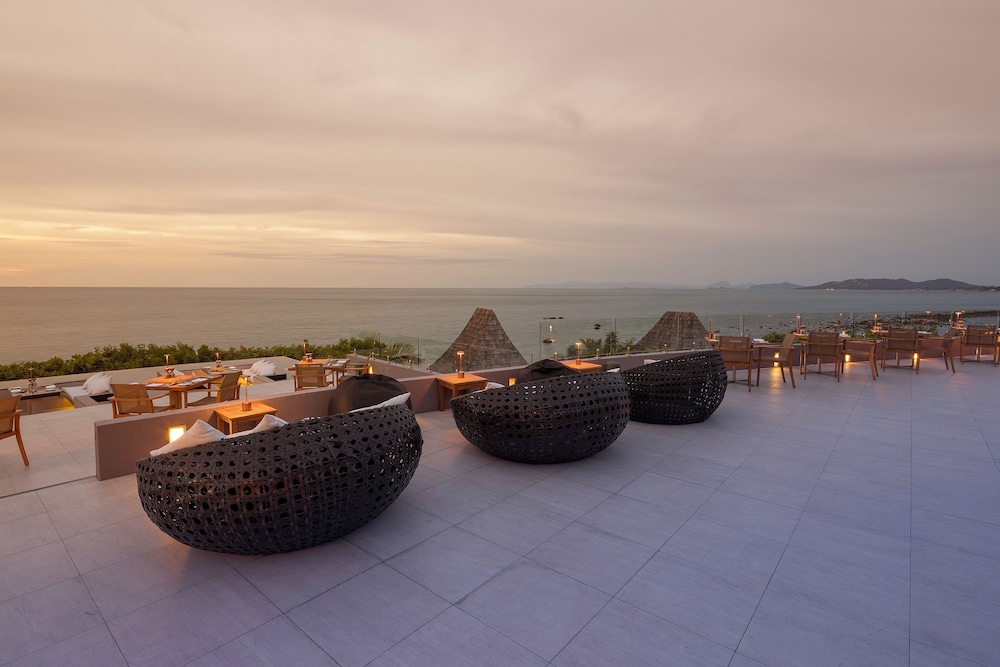 Silavadee Pool Spa Resort — Restaurant & bars in Lamai Beach, Surat Thani