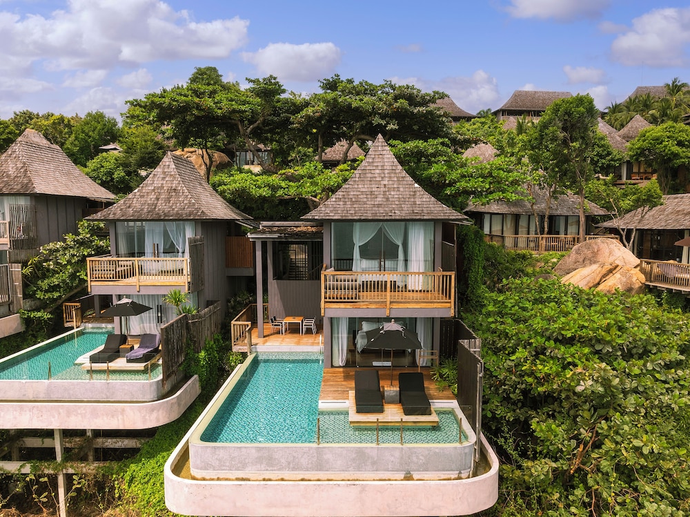 Silavadee Pool Spa Resort — Hotel building in Lamai Beach, Surat Thani