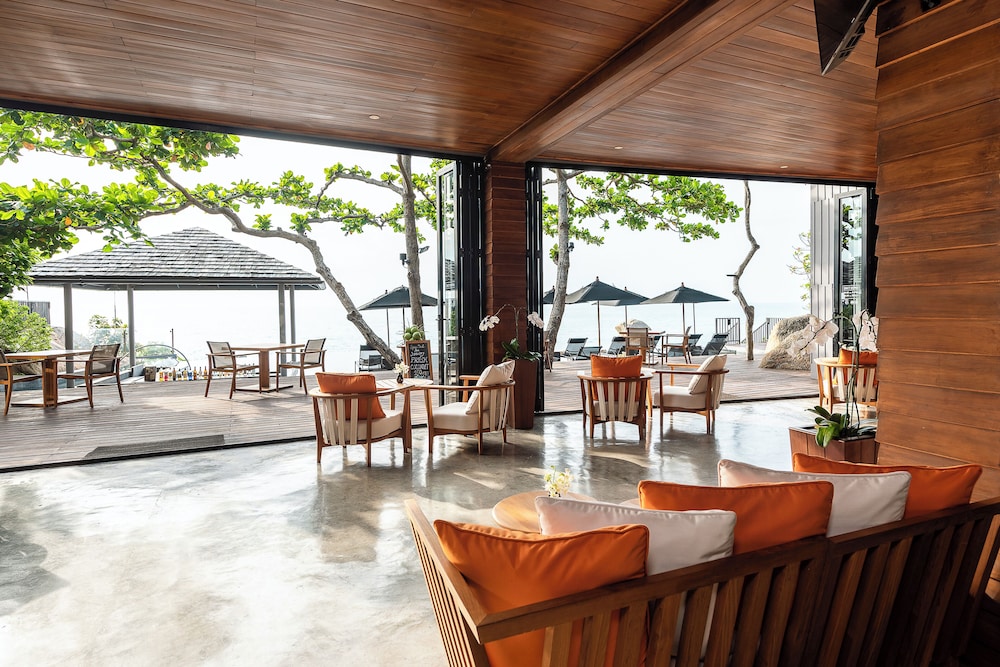 Silavadee Pool Spa Resort — Restaurant & bars in Lamai Beach, Surat Thani