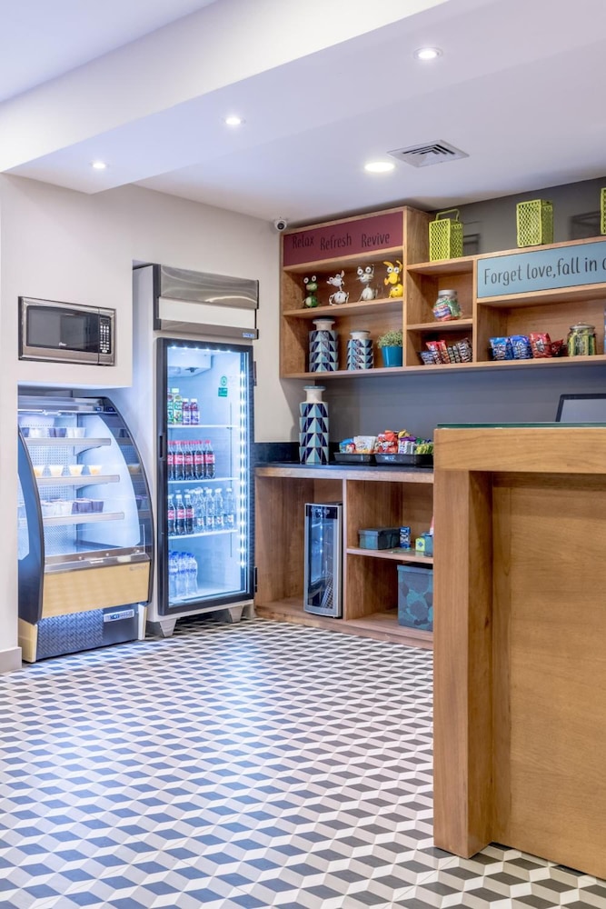Novus Plaza Hodelpa — Restaurant & bars in Santo Domingo, Distrito Nacional