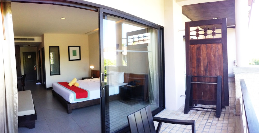 Weekender Resort — Hotel rooms in Lamai Beach, Surat Thani