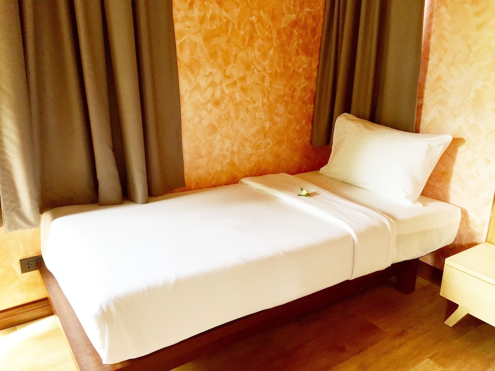 Weekender Resort — Hotel rooms in Lamai Beach, Surat Thani