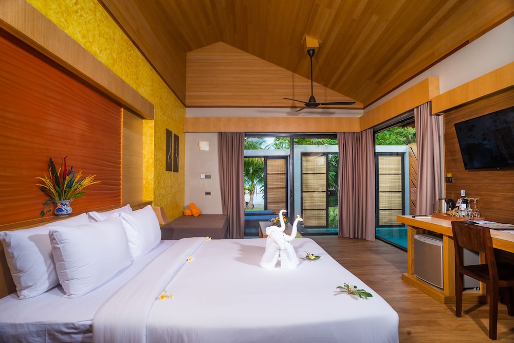 Weekender Resort — Hotel rooms in Lamai Beach, Surat Thani